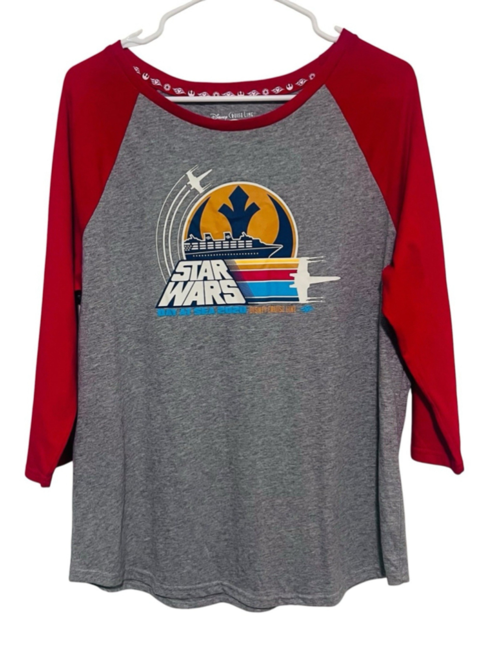 Disney Cruise Lines Star Wars Day At Sea 2020 Women’s XL Red Gray Ringer Tee